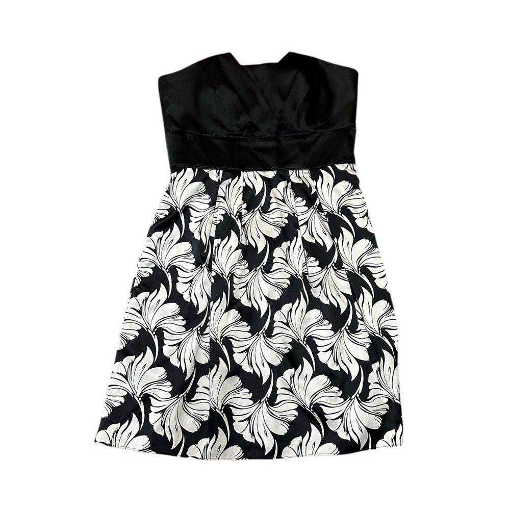White House Black Market dress size 10 strapless corset top pockets